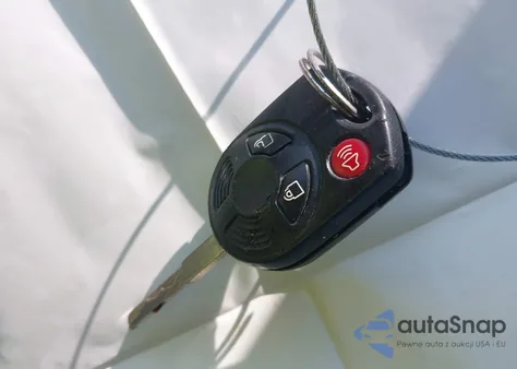 2017 Ford Escape S z USA, uszkodzony, nr VIN 1FMCU0F71HUD53191